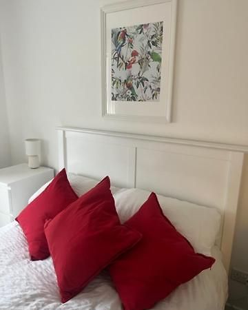 Glenbervie - Beautifully Refurbished, Self-Contained Apartment Dunfermline Zewnętrze zdjęcie