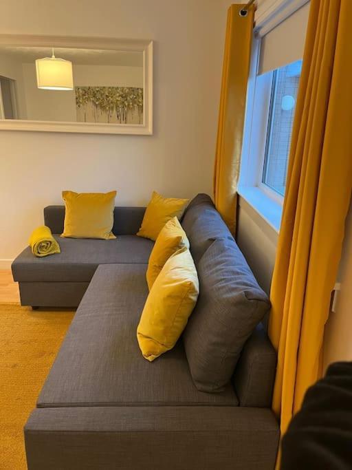 Glenbervie - Beautifully Refurbished, Self-Contained Apartment Dunfermline Zewnętrze zdjęcie